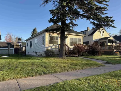 21 Oak Street Proctor MN 55810