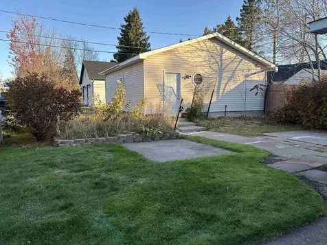 21 Oak Street Proctor MN 55810