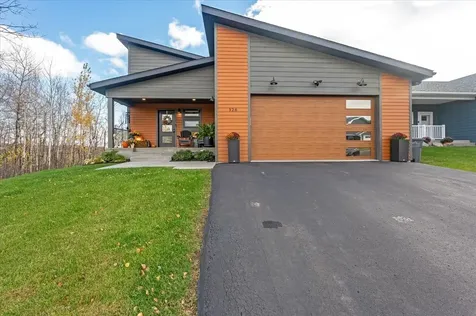 328 Coffee Creek Boulevard Duluth MN 55811