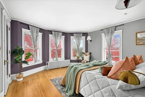 1832 E 3rd Street Duluth MN 55812