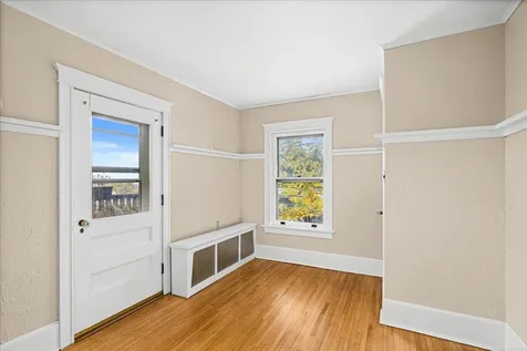 1832 E 3rd Street Duluth MN 55812