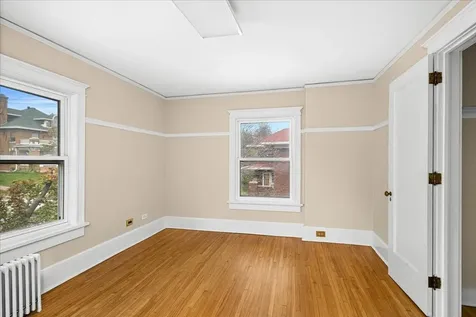 1832 E 3rd Street Duluth MN 55812