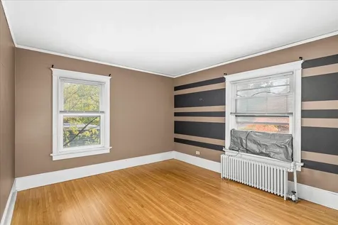 1832 E 3rd Street Duluth MN 55812