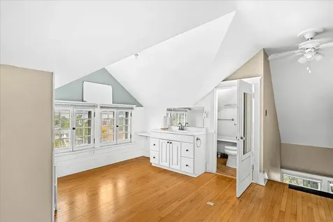 1832 E 3rd Street Duluth MN 55812