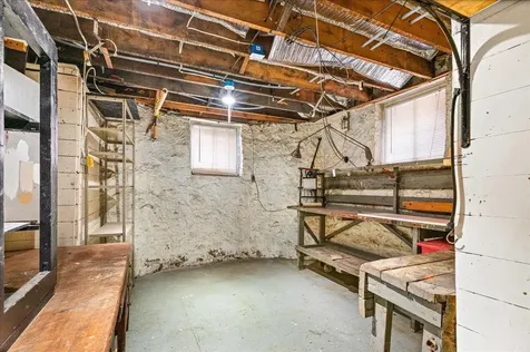 1832 E 3rd Street Duluth MN 55812