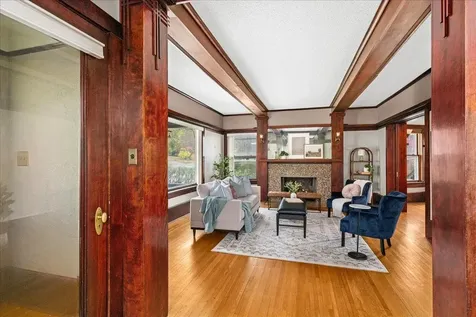 1832 E 3rd Street Duluth MN 55812