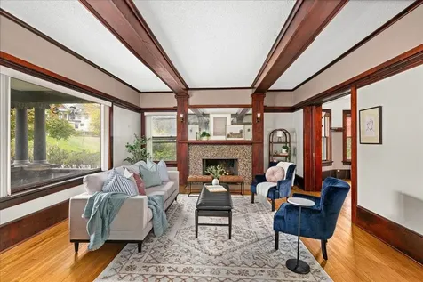 1832 E 3rd Street Duluth MN 55812