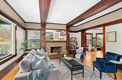 1832 E 3rd Street Duluth MN 55812