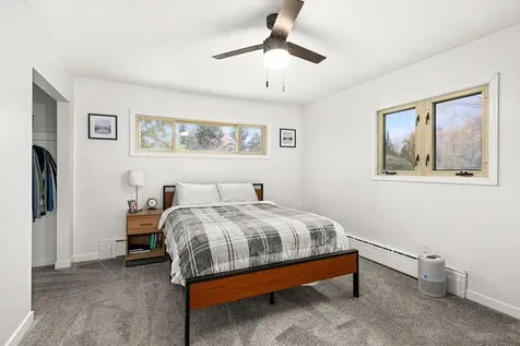 4911 Avondale Street Duluth MN 55804