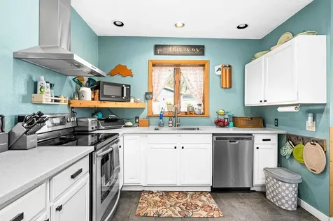 4715 Cooke Street Duluth MN 55804