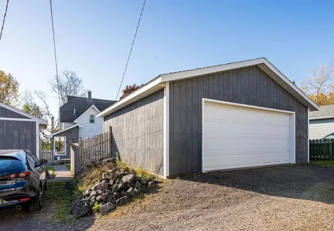 4715 Cooke Street Duluth MN 55804