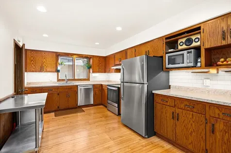 325 W Wabasha Street Duluth MN 55803