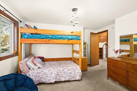 325 W Wabasha Street Duluth MN 55803