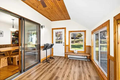 325 W Wabasha Street Duluth MN 55803