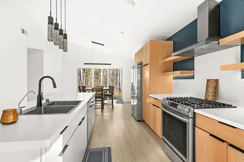 40 Torma Road Esko MN 55733