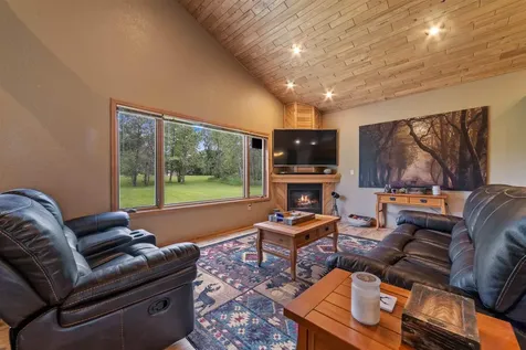 7346 Smith Road Saginaw MN 55779