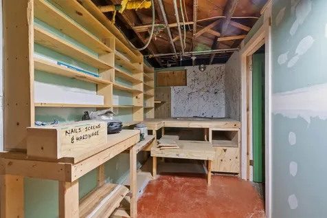 1915 E Superior Street Duluth MN 55812