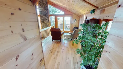 28 Caps Trail Lutsen MN 55612