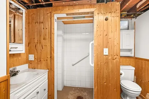 101 Hays Creek Silver Bay MN 55614