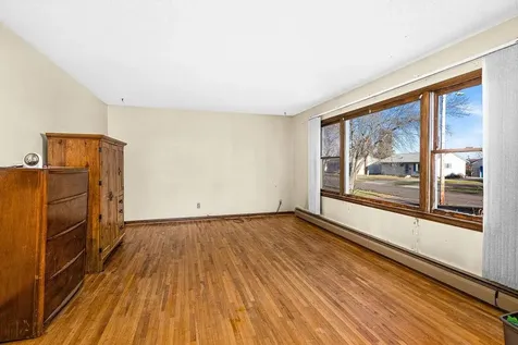 101 Hays Creek Silver Bay MN 55614