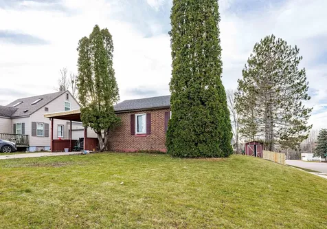 401 Memorial Drive Buhl MN 55713