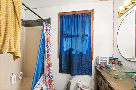 401 Memorial Drive Buhl MN 55713