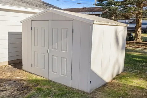 121 Oak Street Proctor MN 55810