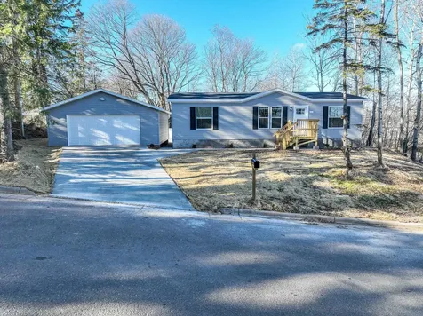 111 S Teak Avenue Duluth MN 55811