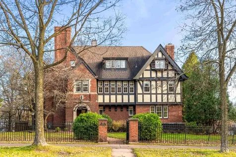 2314 E 5th Street Duluth MN 55812