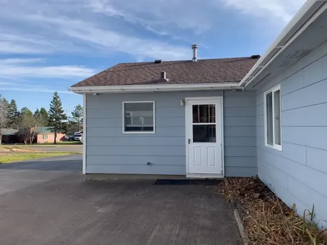 48 Davis Drive Silver Bay MN 55614