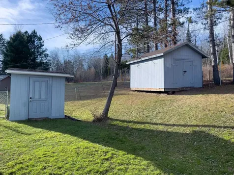 48 Davis Drive Silver Bay MN 55614