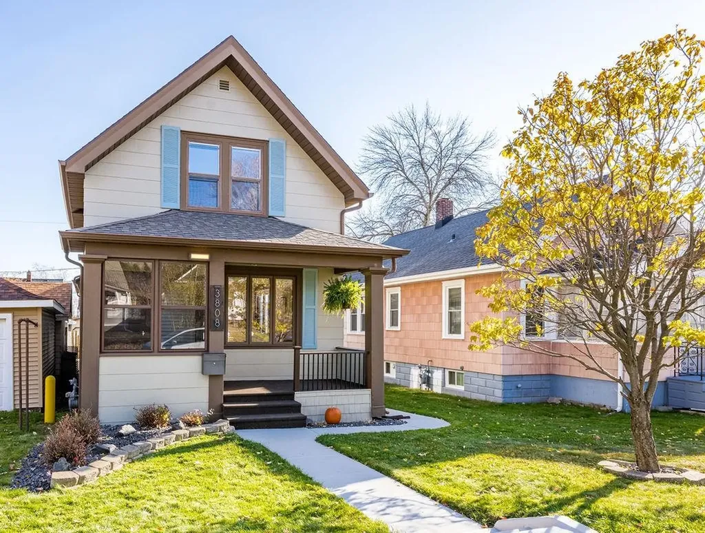 3808 W 5th Street Duluth MN 55807