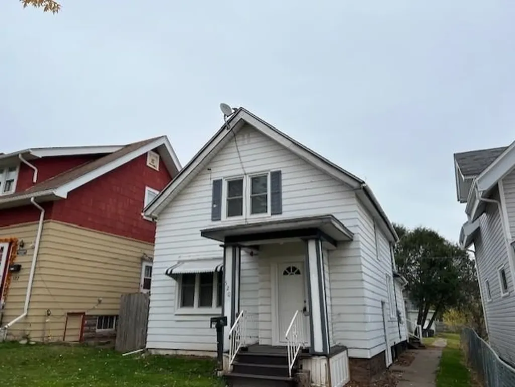 520 Winnipeg Avenue Duluth MN 55806