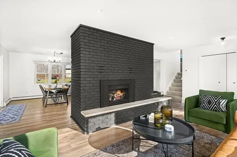 5113 Eagle Lake Road Duluth MN 55803