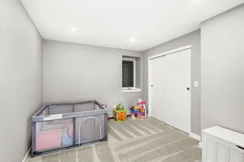 5113 Eagle Lake Road Duluth MN 55803