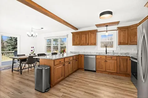 5113 Eagle Lake Road Duluth MN 55803