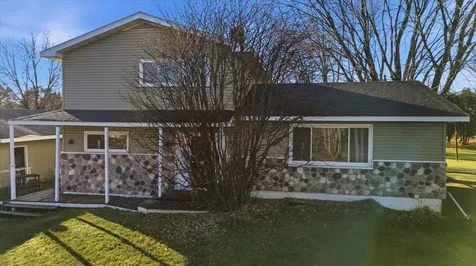 5391 South Court Mountain Iron MN 55768