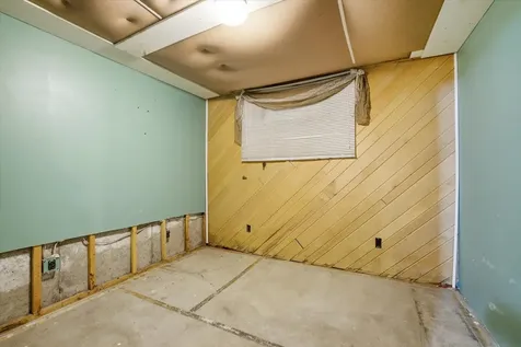 5391 South Court Mountain Iron MN 55768