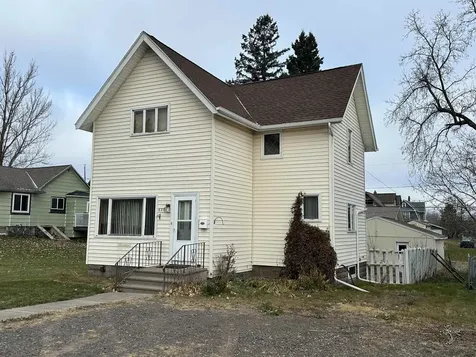 623 3rd Street Proctor MN 55810