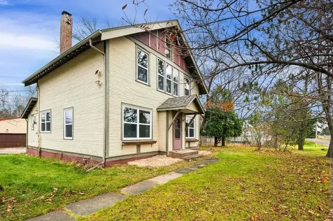 31 E Highway 61 Esko MN 55733