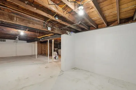 31 E Highway 61 Esko MN 55733