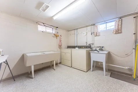 31 Garden Creek Babbitt MN 55706