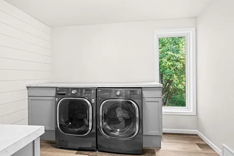 29 N Ridge Road Esko MN 55733