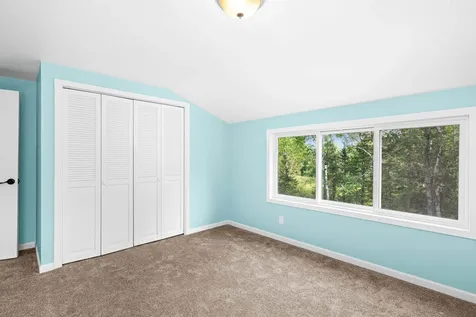 29 N Ridge Road Esko MN 55733