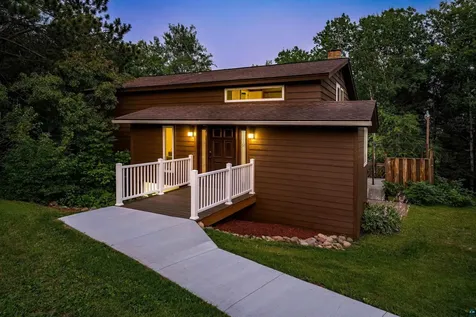 29 N Ridge Road Esko MN 55733