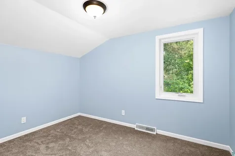 29 N Ridge Road Esko MN 55733