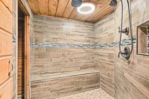 29 N Ridge Road Esko MN 55733