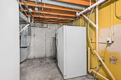 29 N Ridge Road Esko MN 55733