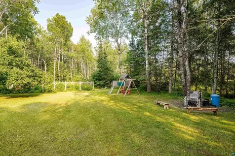 29 N Ridge Road Esko MN 55733