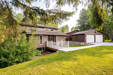 29 N Ridge Road Esko MN 55733